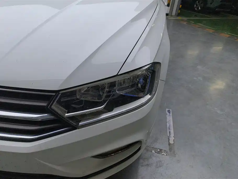 Volkswagen Bora 2018 1.5L Automatic Fashion фото 5
