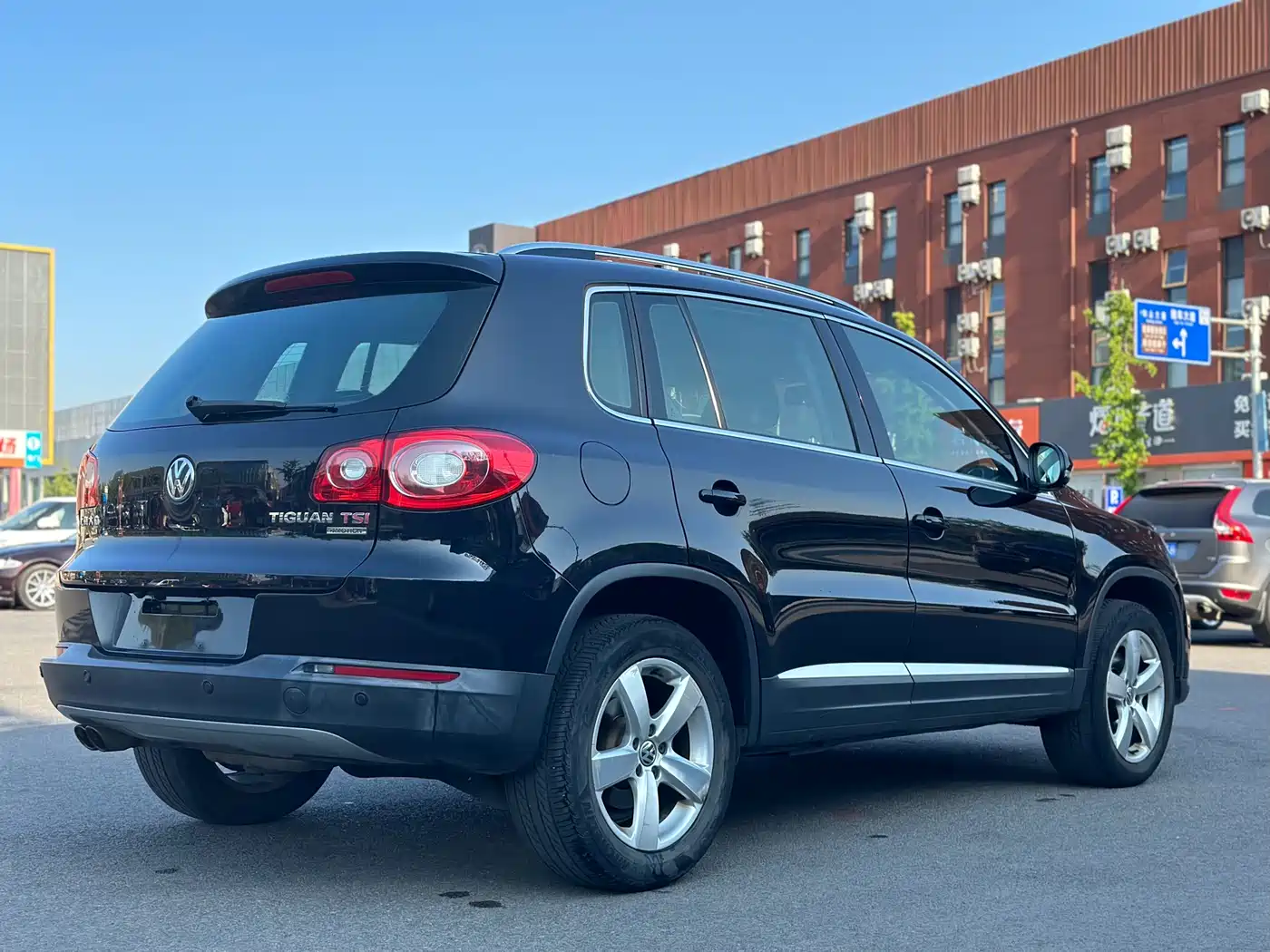 Volkswagen Tiguan 2012 2.0TSI Automatic 4WD Elite Edition фото 7