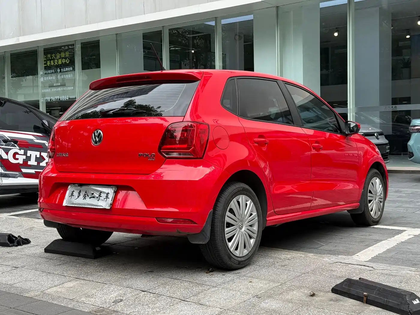 Volkswagen Polo 2016 1.6L Automatic Comfort фото 4