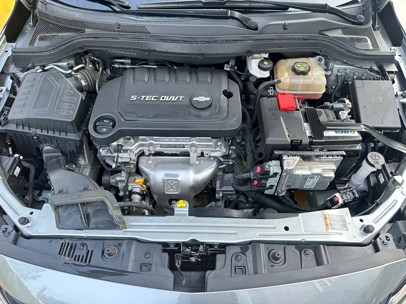 CHEVROLET CRUZE