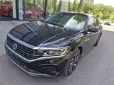 Photo 1 - Volkswagen Passat