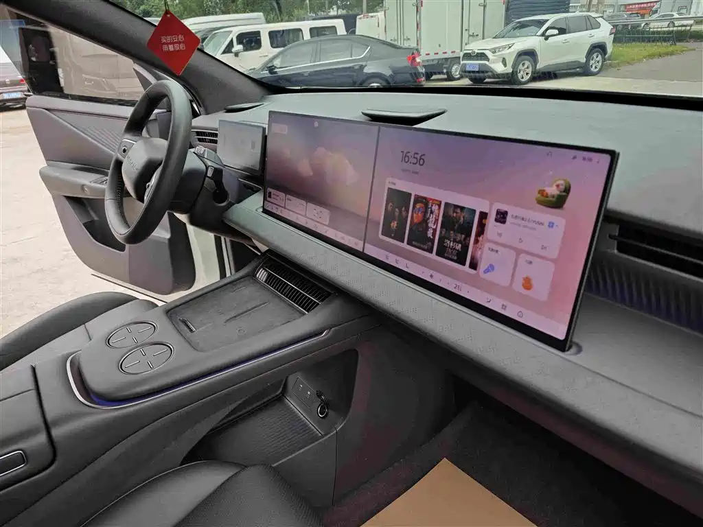 Nissan NX8 2026 2026 Extended Range Edition