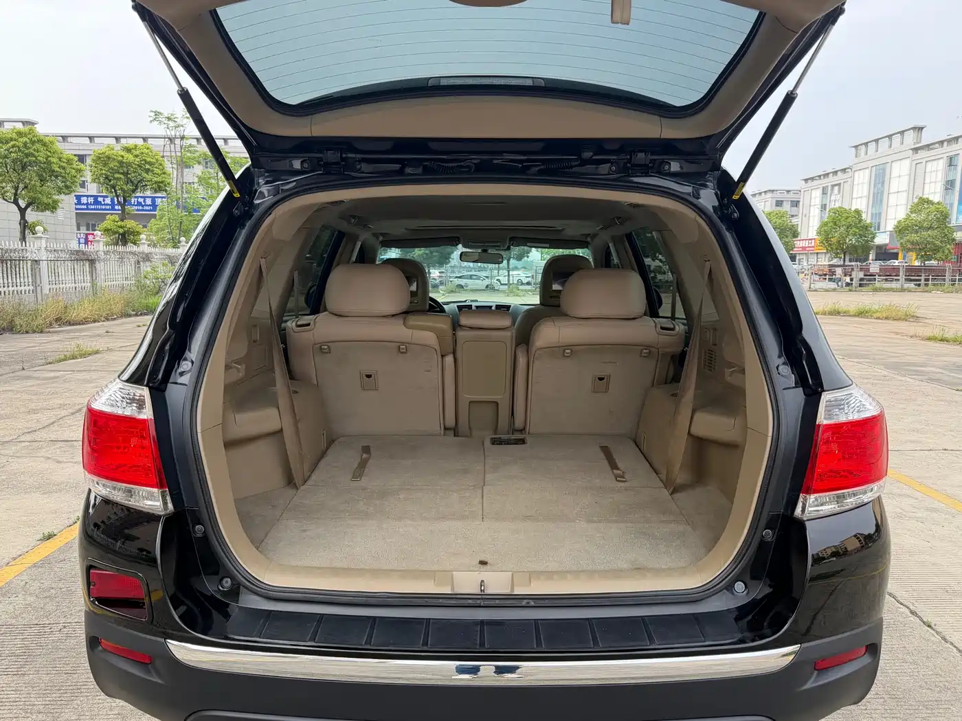 Toyota Highlander 2012 2.7L 2WD 7-Seater Luxury Edition фото 19