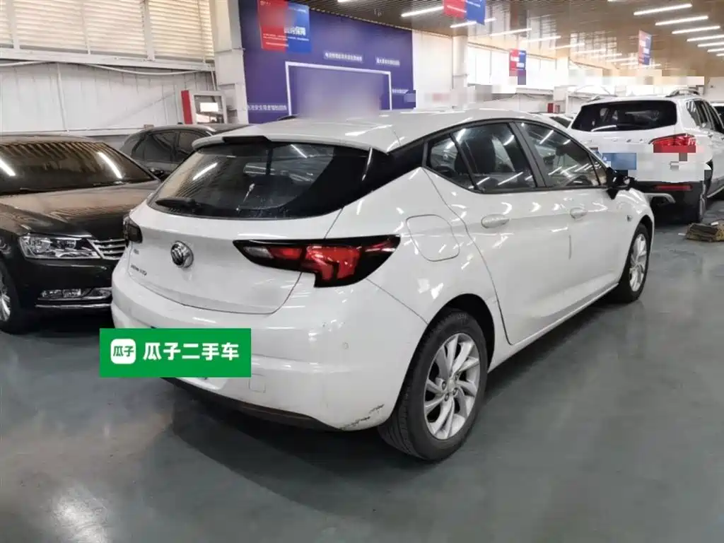 Buick Verano 2016 Hatchback 15S Automatic Leading фото 7