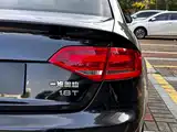 Фото 8 - Audi A4L