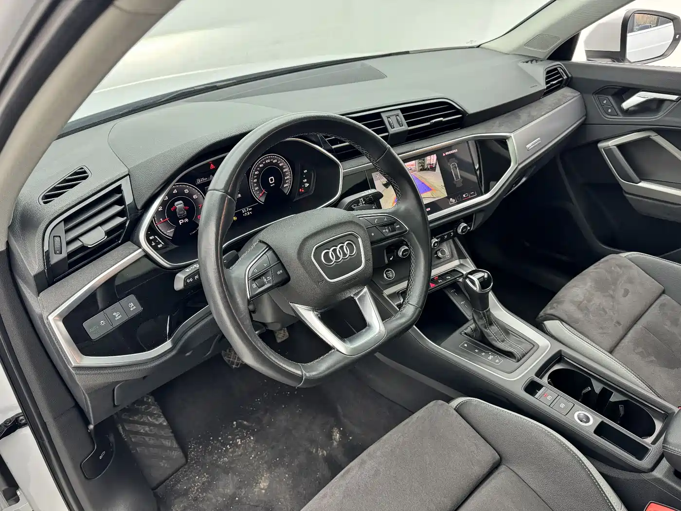Audi Q3 2023 35 TFSI Fashion Dynamic (1.4T) фото 16