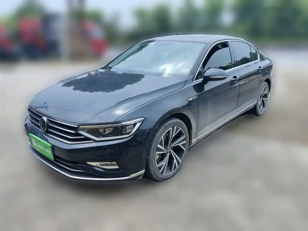 Volkswagen Magotan 2021 330TSI DSG 30th Anniversary Edition фото 2