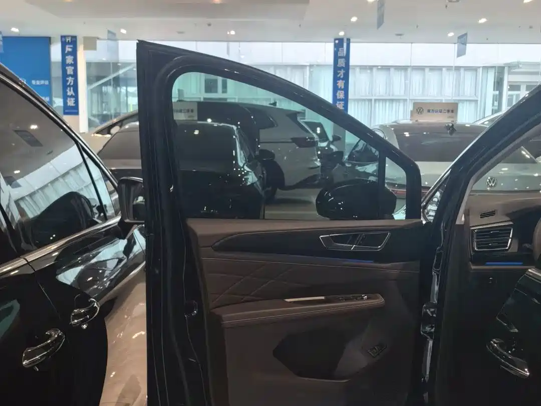 Volkswagen Viloran 2025 2024 380TSI Executive Edition