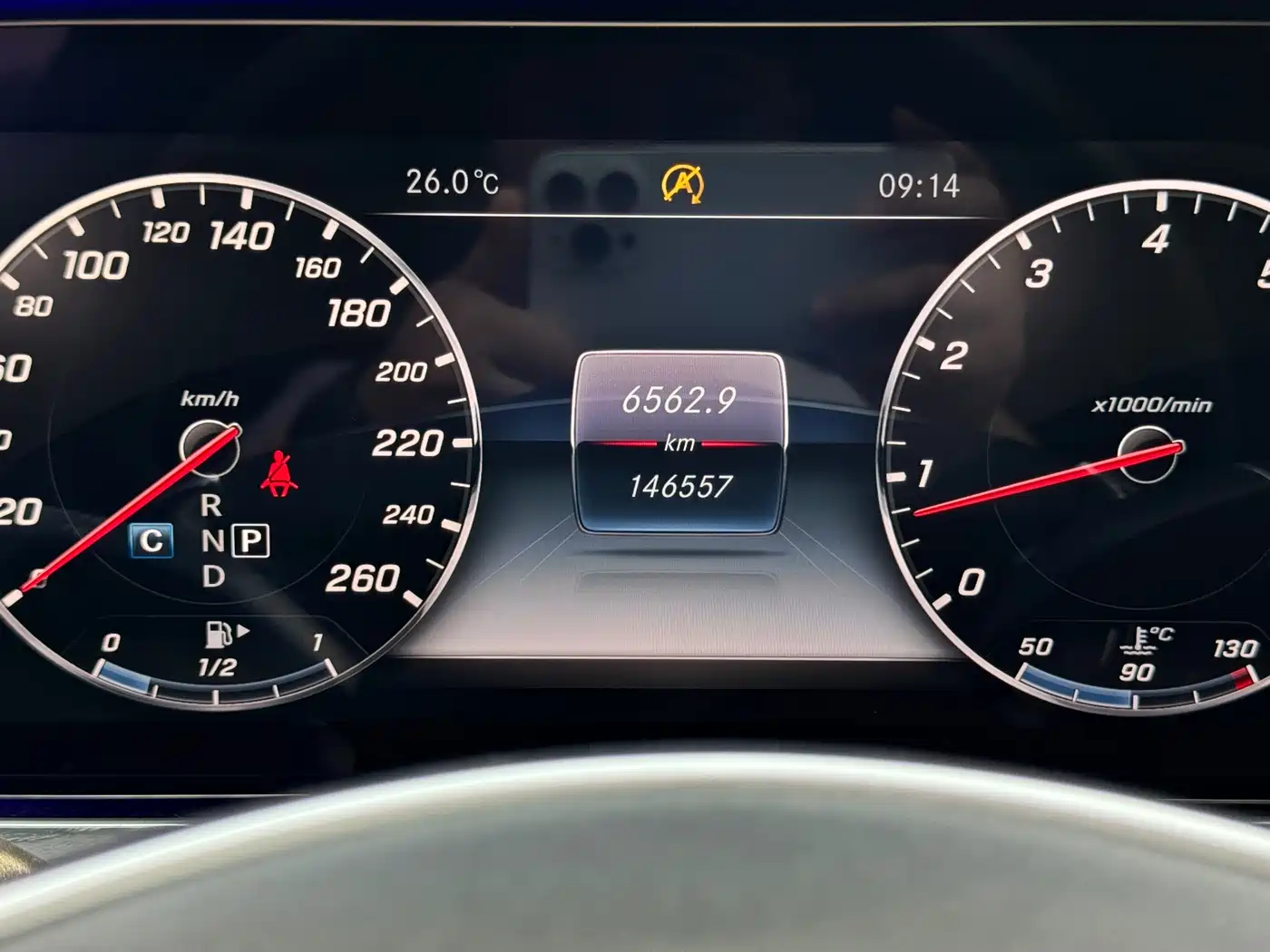 Mercedes-Benz E-Class 2016 E 200 L Sport Type фото 22