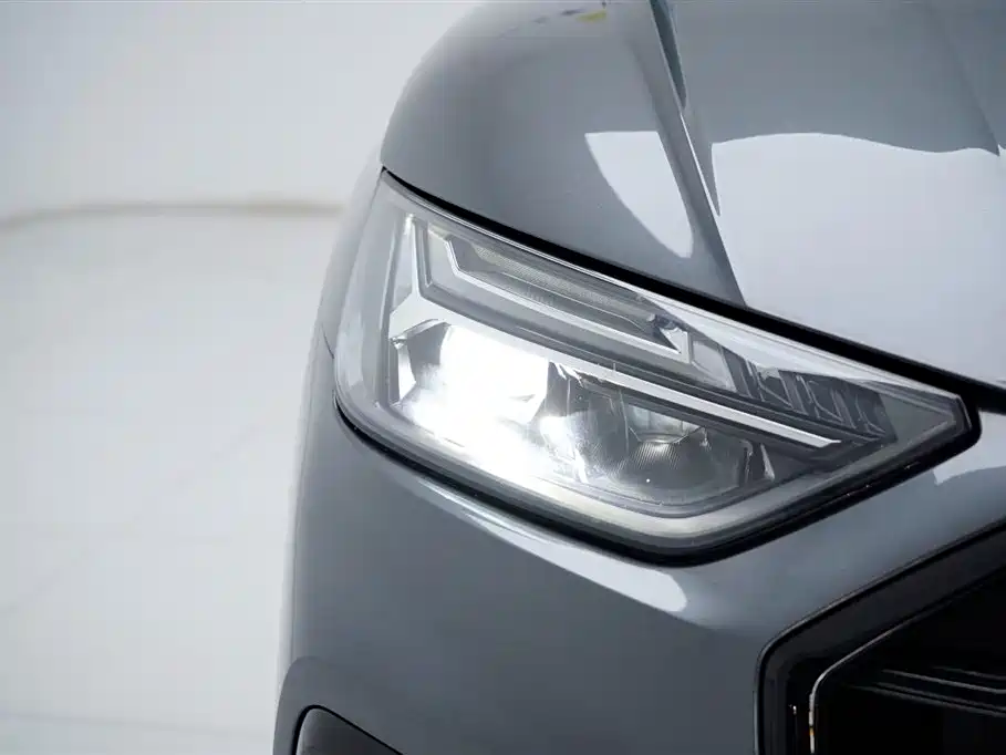 Audi Q5L 2022 40T Luxury Dynamic фото 16