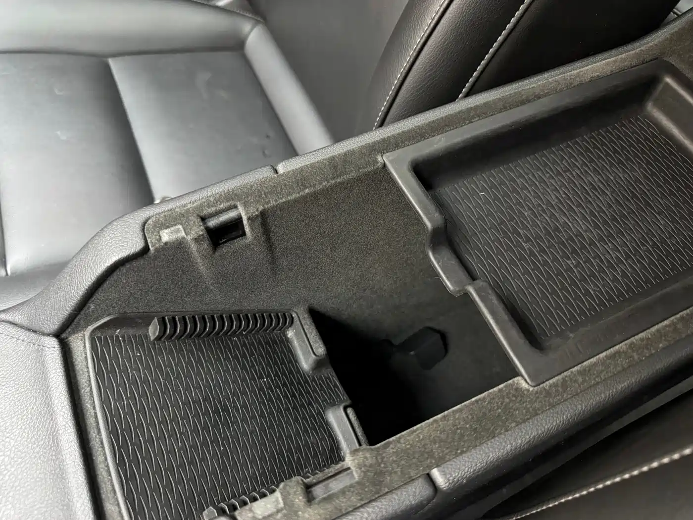 Cadillac XT4 2020 28T FWD Leading Trim фото 30