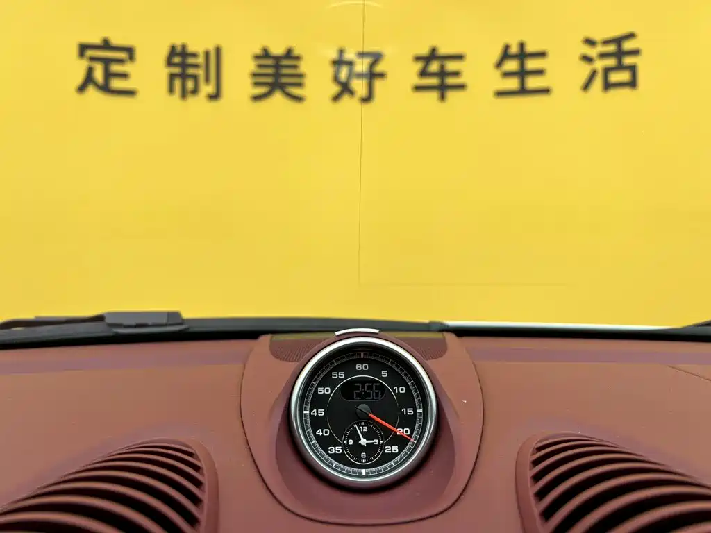 Фото 27 - Porsche 718