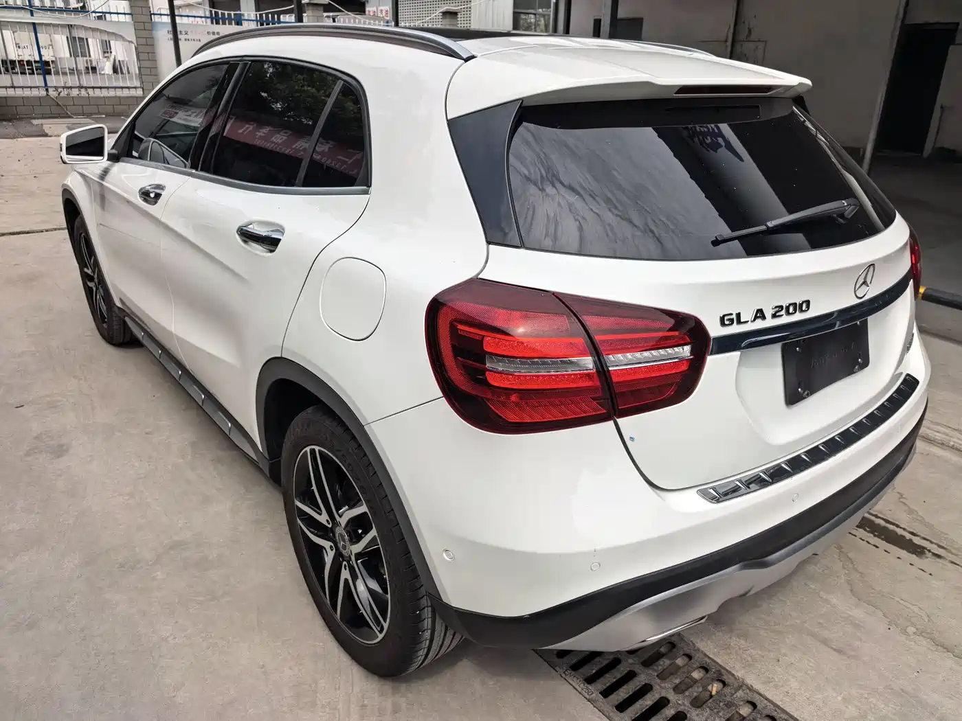 Mercedes-Benz GLA 2017 GLA 200 Fashion фото 13