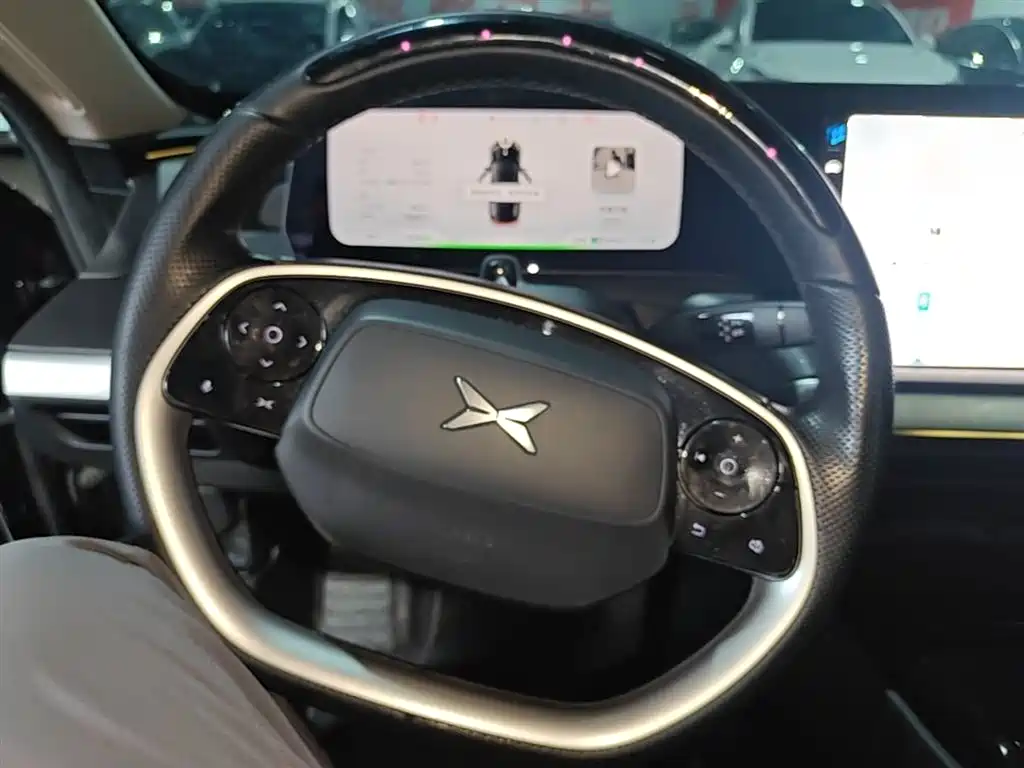 XPeng P7 2022 Model 625E фото 11