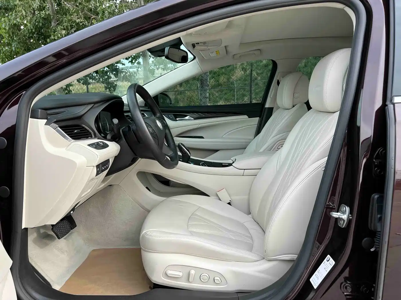 Buick LaCrosse 2020 Avenir Flagship фото 5