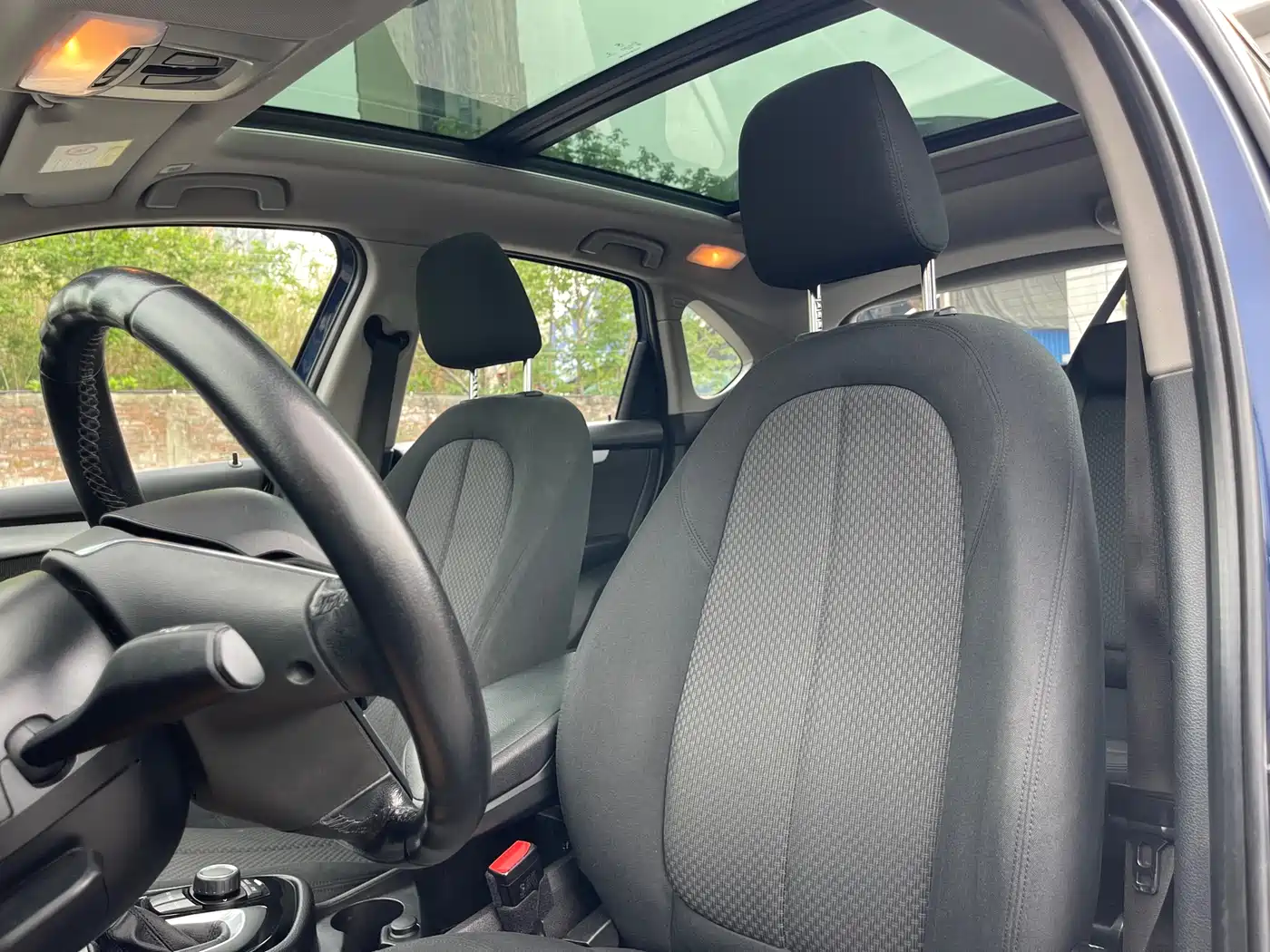 BMW 2 Series Touring 2018 2016 218i Leading