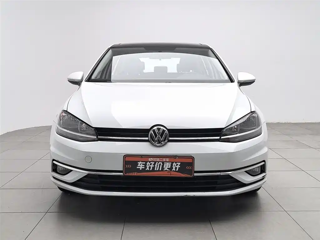 Volkswagen Golf 2018 230TSI Automatic Comfort фото 3