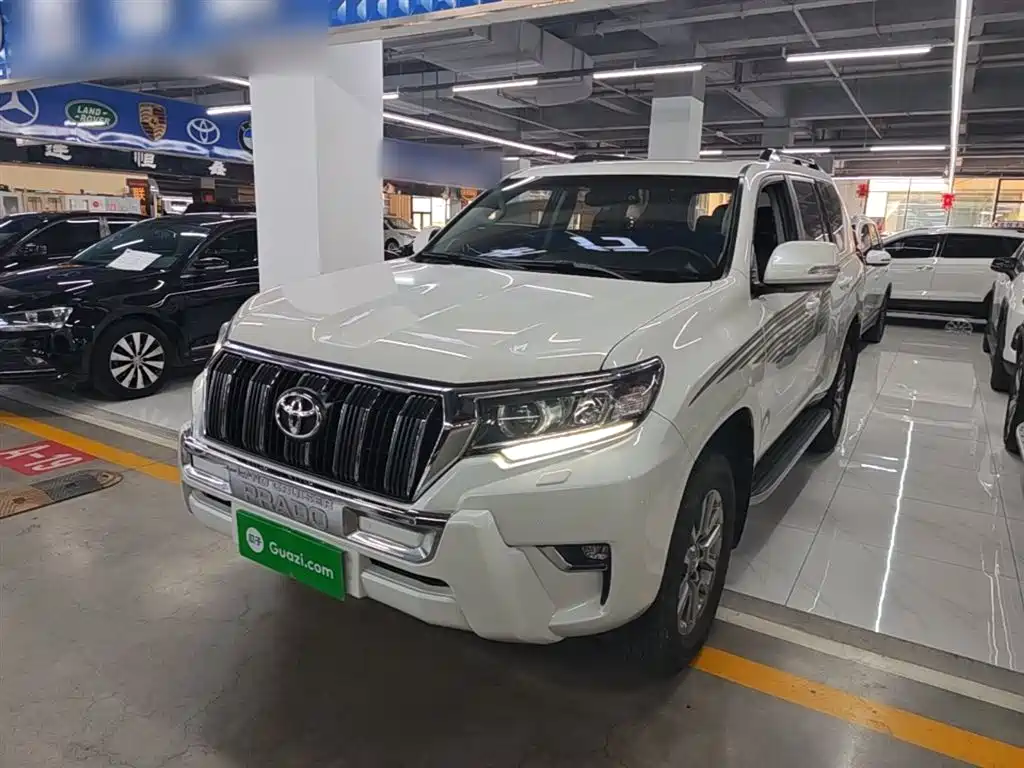 Toyota Prado 2018 3.5L Auto TX-L фото 2