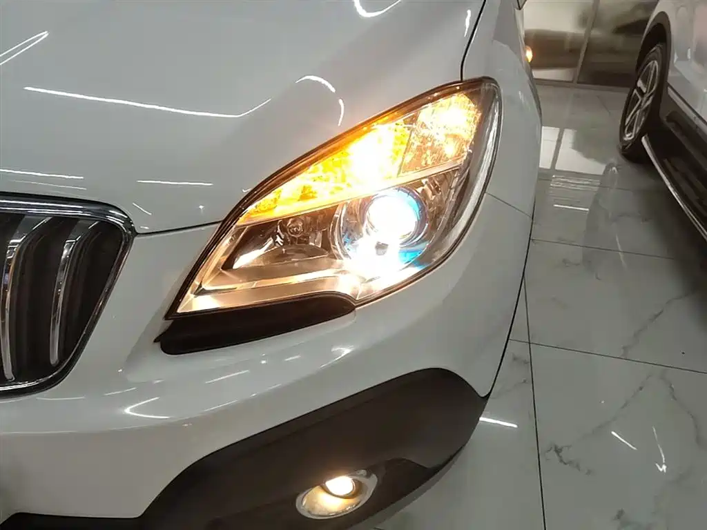 Buick Encore 2015 1.4T Automatic 2WD Urban Elite фото 24