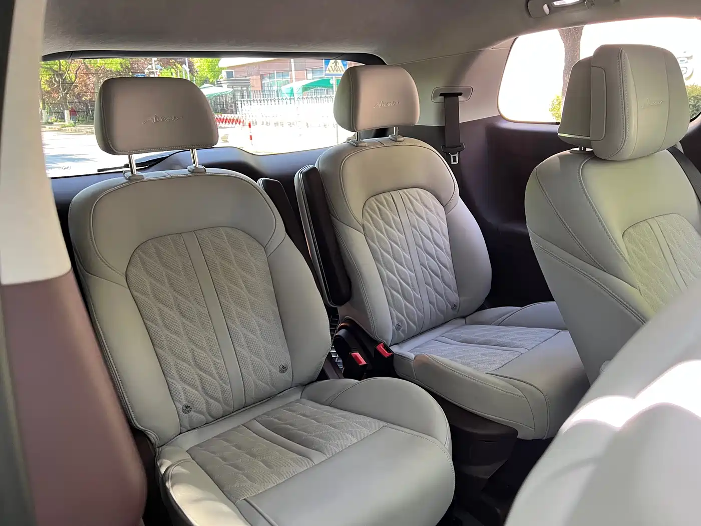 Buick GL8 2022 Avenir Avia 6-Seater Virtue Edition фото 21