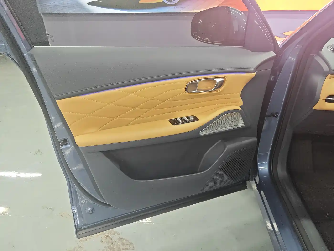 Geely Galaxy Galaxy Starship 7 EM-i 2025 120km Navigation Edition фото 19