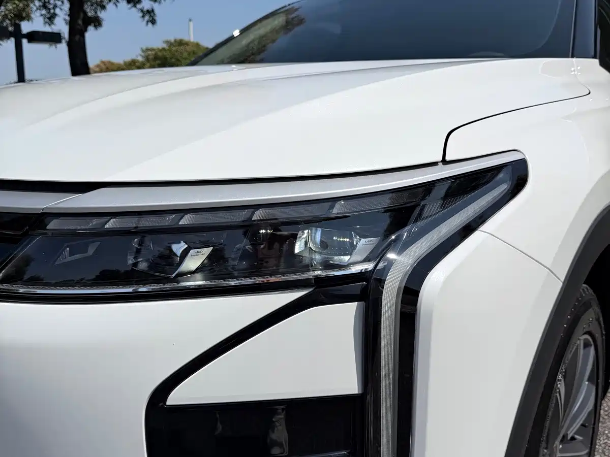 Exeed Yaoguang C-DM 2025 2026 Global Edition 120 Long Range 2WD