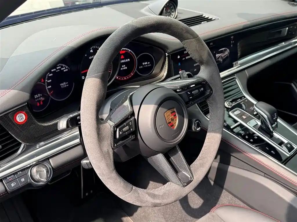 Porsche Panamera 2021 Panamera GTS 4.0T фото 12
