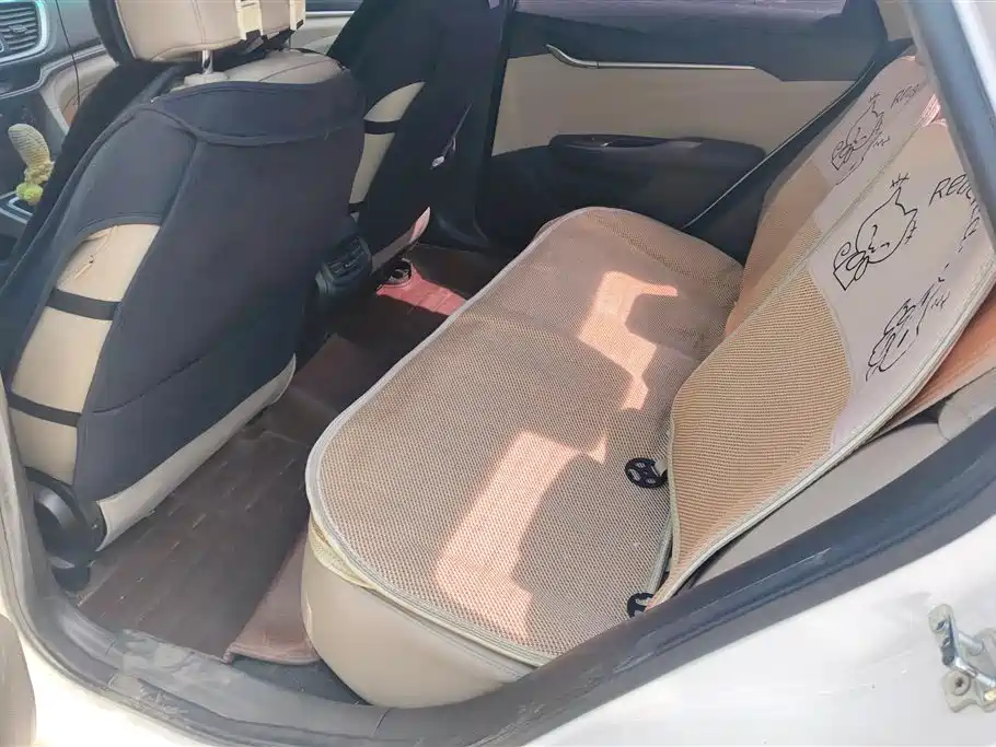 Buick Excelle 2017 15N Automatic Elite фото 11