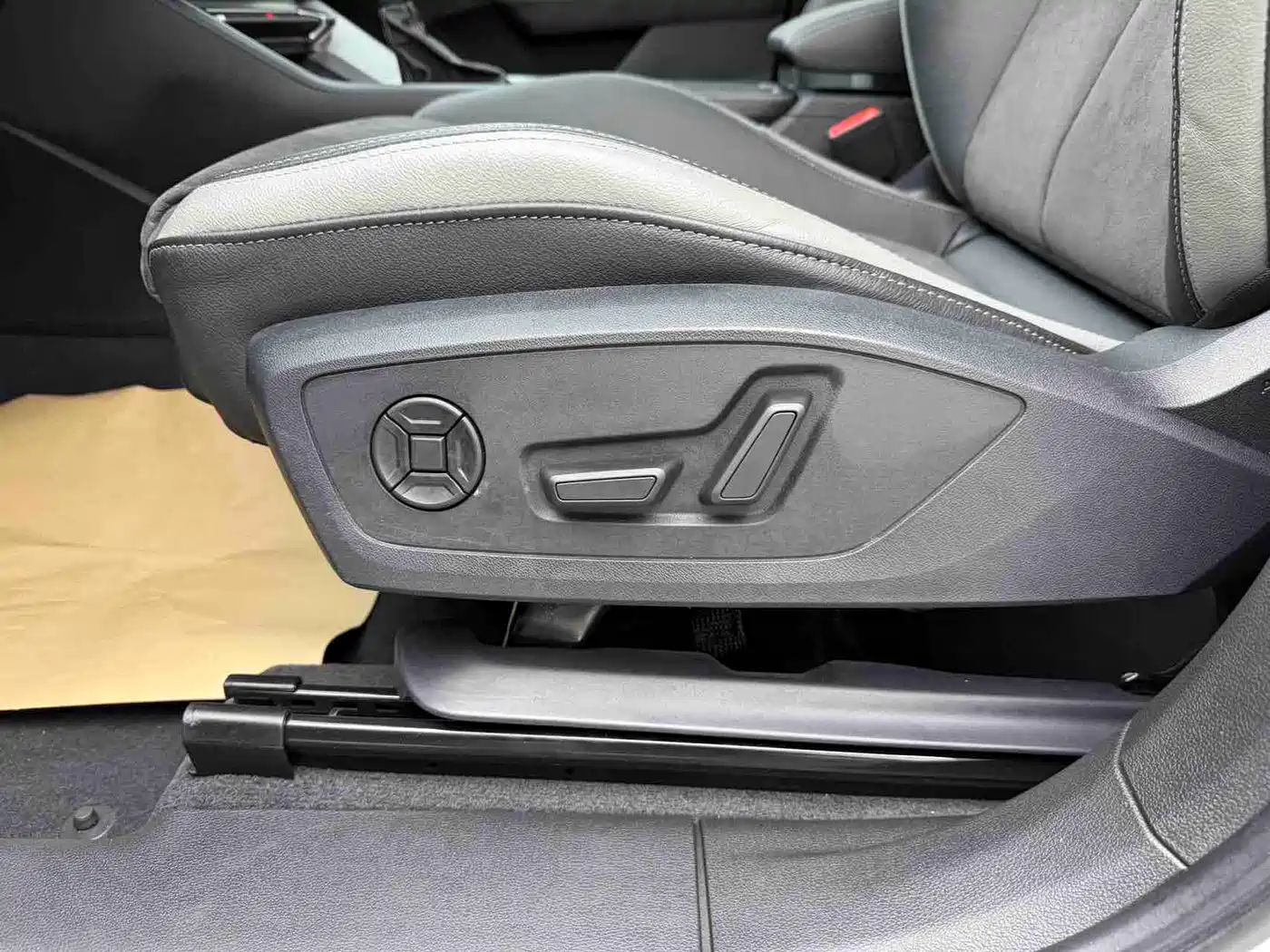 Audi Q3 2022 35 TFSI Fashion Dynamic фото 9