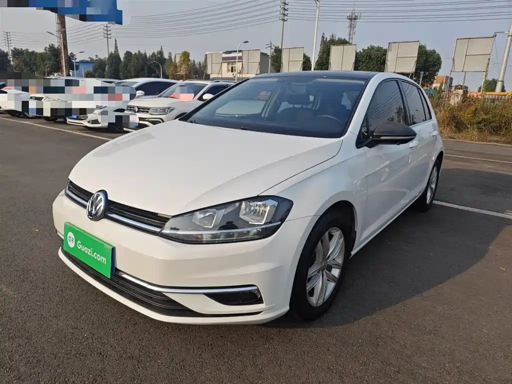 Volkswagen Golf 2018 230TSI Automatic Comfort фото 2