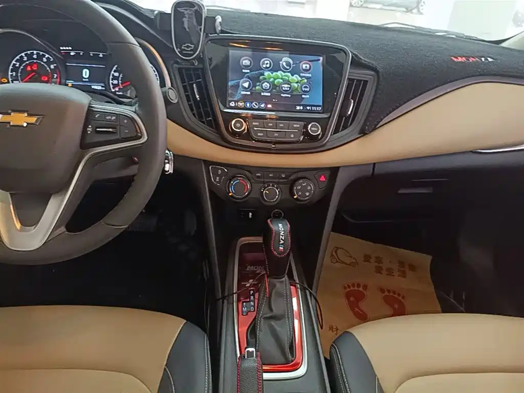 CHEVROLET CRUZE