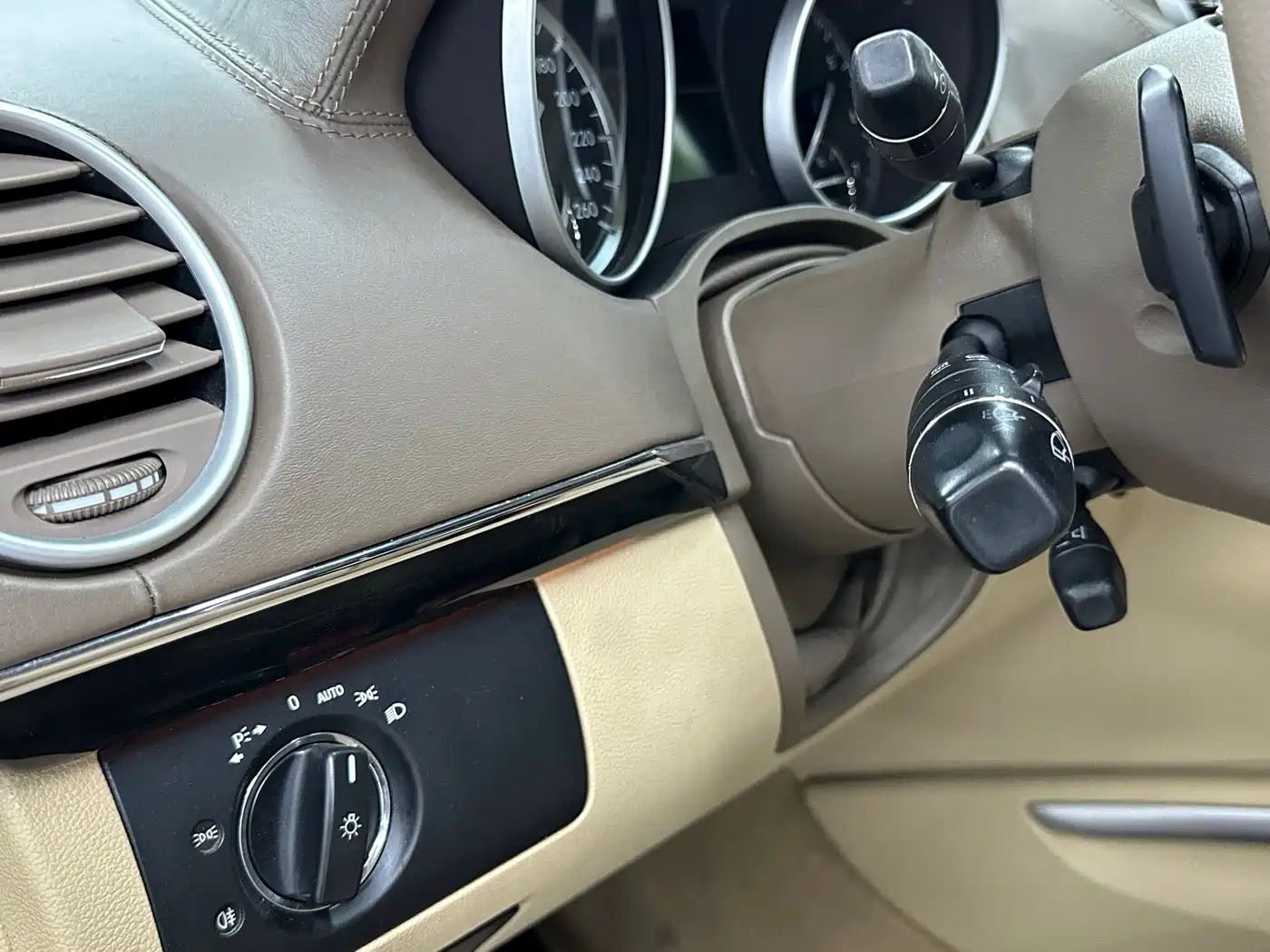 Mercedes-Benz GL-Class фото 10