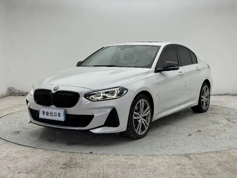 BMW 1 Series 2023 120i M Sport Shadow Edition