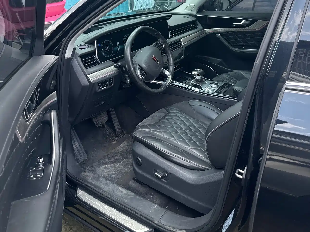 Hongqi HS5 2019 2.0T Smart Connect Enjoy Edition фото 4