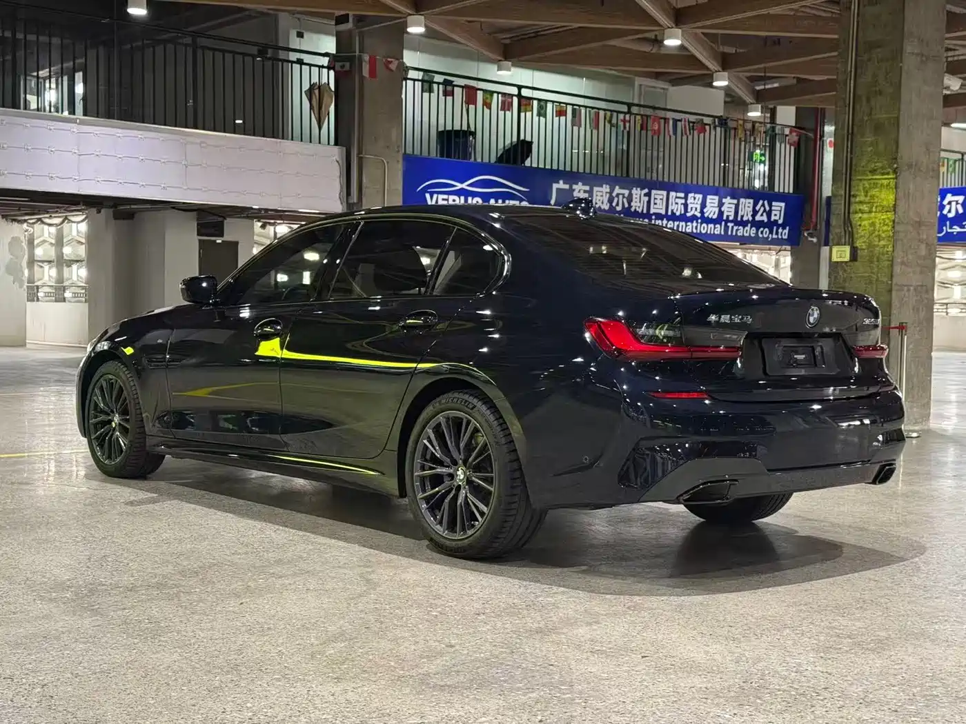 Фото 9 - BMW 3 Series