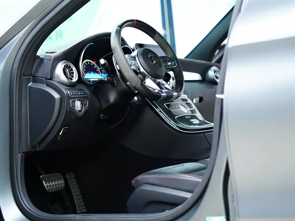 Mercedes-Benz C-Class AMG 2019 AMG C 43 4MATIC Estate Special Edition фото 31
