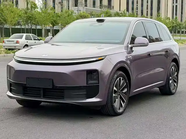 Li Auto L6 2026