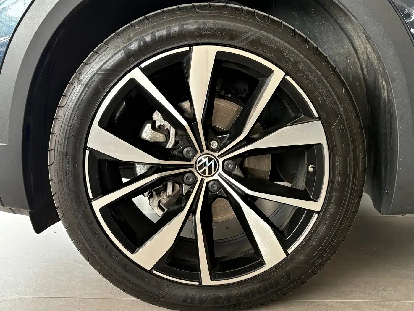 Volkswagen Talagon 2024 2024 530TSI 4WD Flagship Victory Pro Edition 7-Seater
