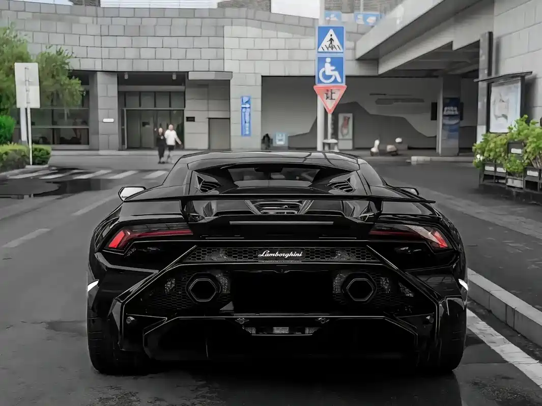 2024 Lamborghini Huracán