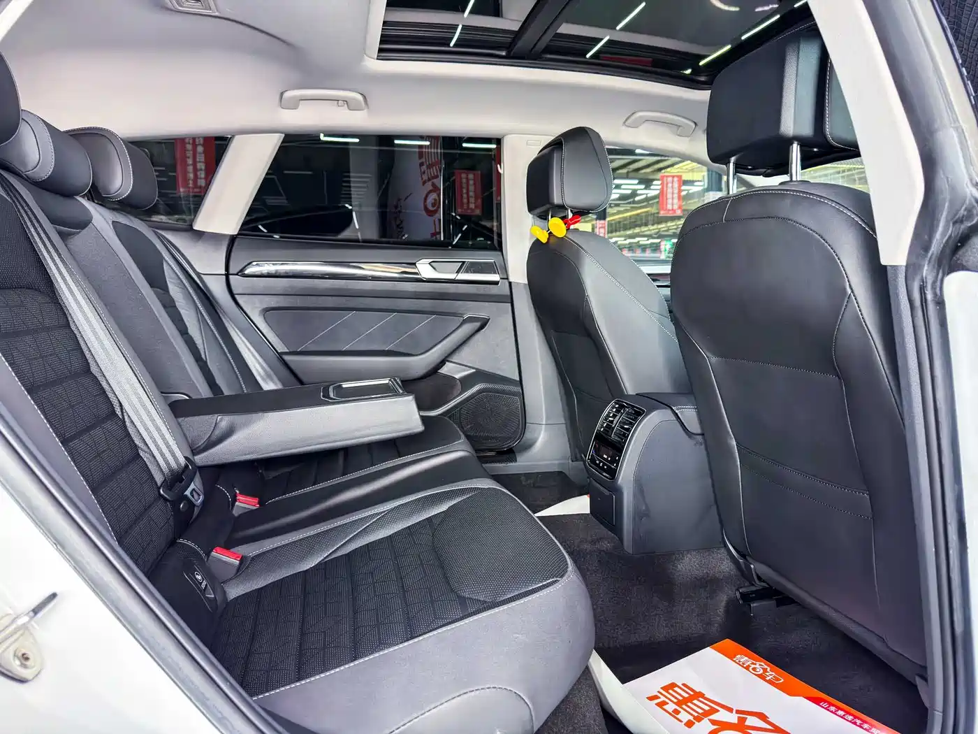 Volkswagen FAW-Volkswagen CC 2021 Shooting Brake 380TSI Hunter Heart Edition фото 13