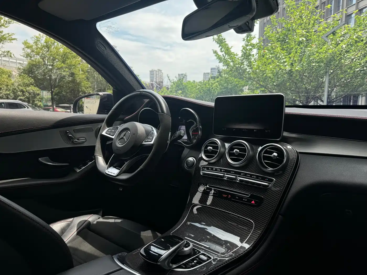 Mercedes-Benz GLC Coupe AMG 2017 AMG GLC 43 4MATIC Coupe SUV фото 25