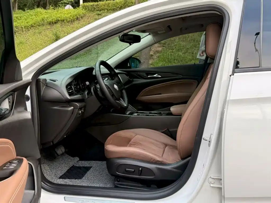 Buick Regal 2021 552T Elite фото 5