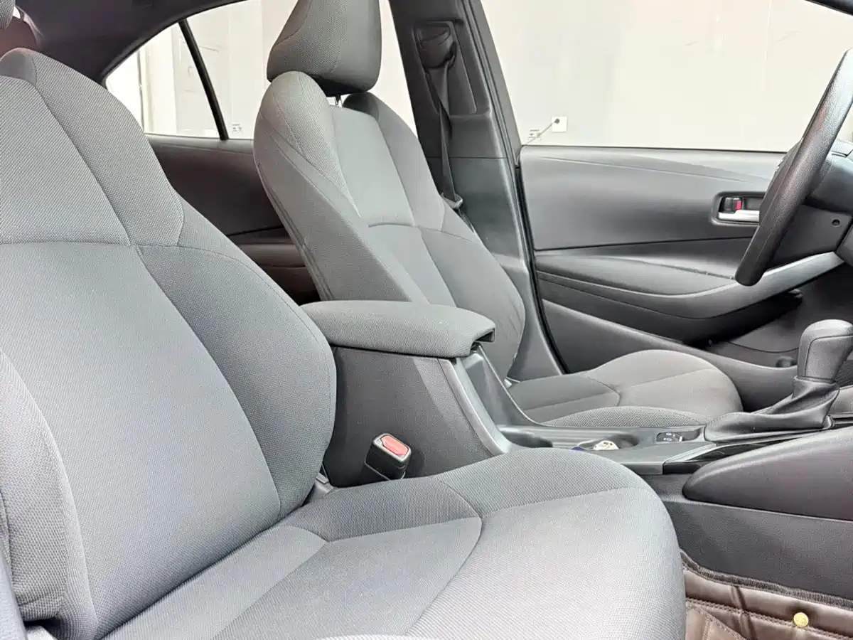 Toyota Levin 2023 185T CVT Sport фото 11