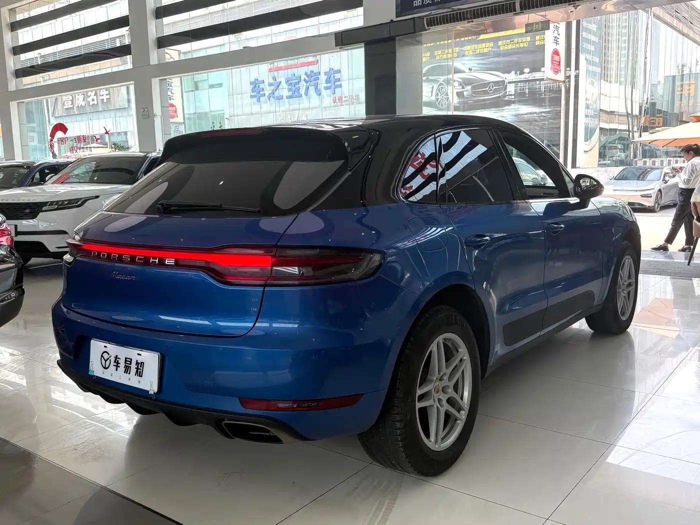 Porsche Macan 2018 Macan 2.0T фото 19
