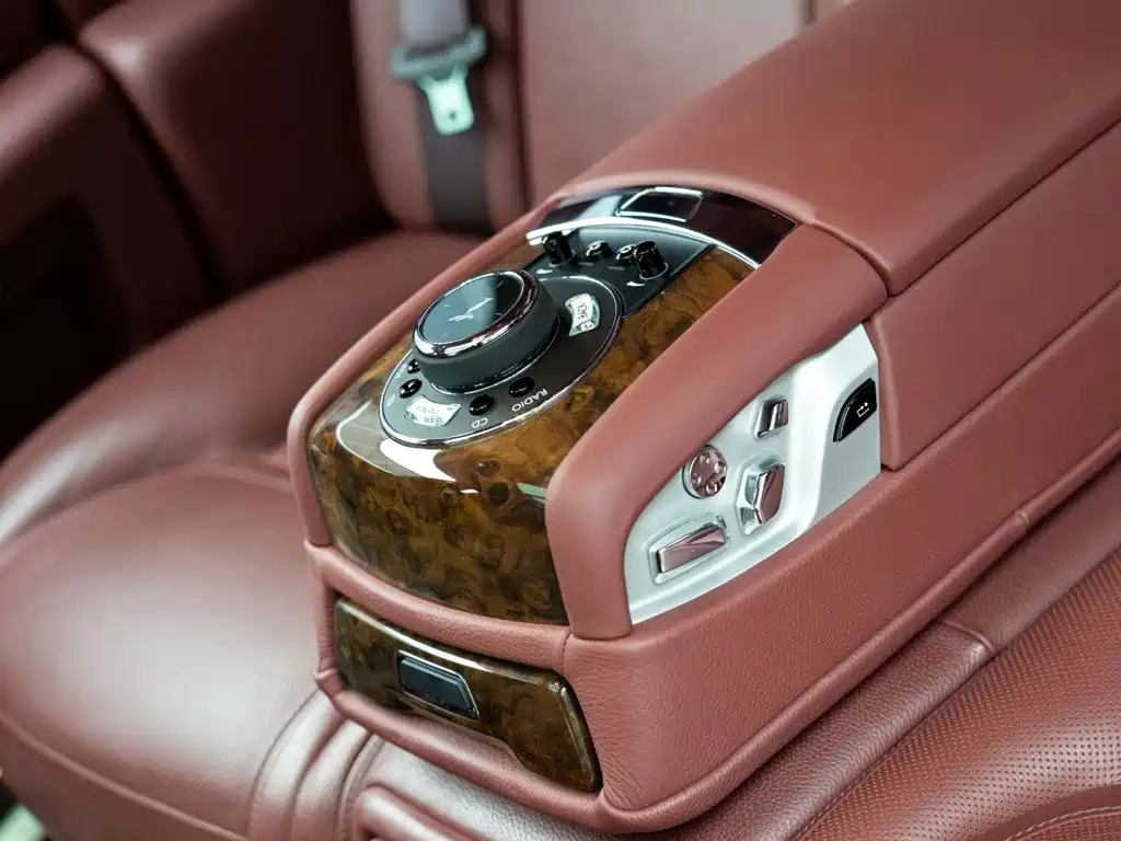 Rolls-Royce Ghost 2018 2018 6.6T Long Wheelbase Edition