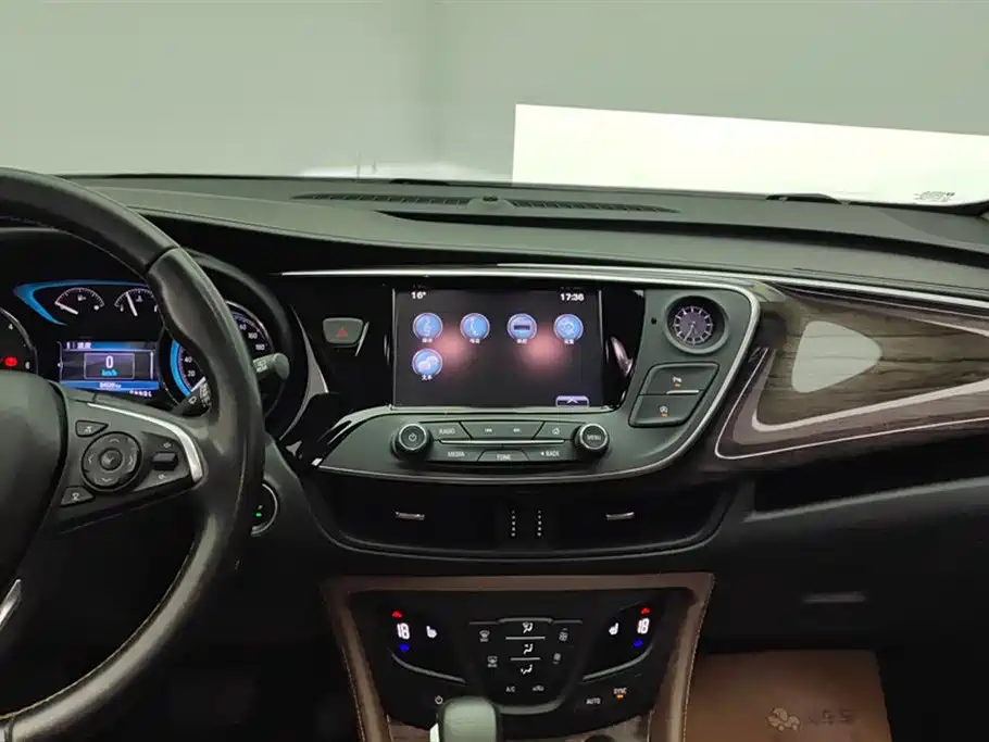 Buick Envision Plus 2017 20T FWD Elite фото 13
