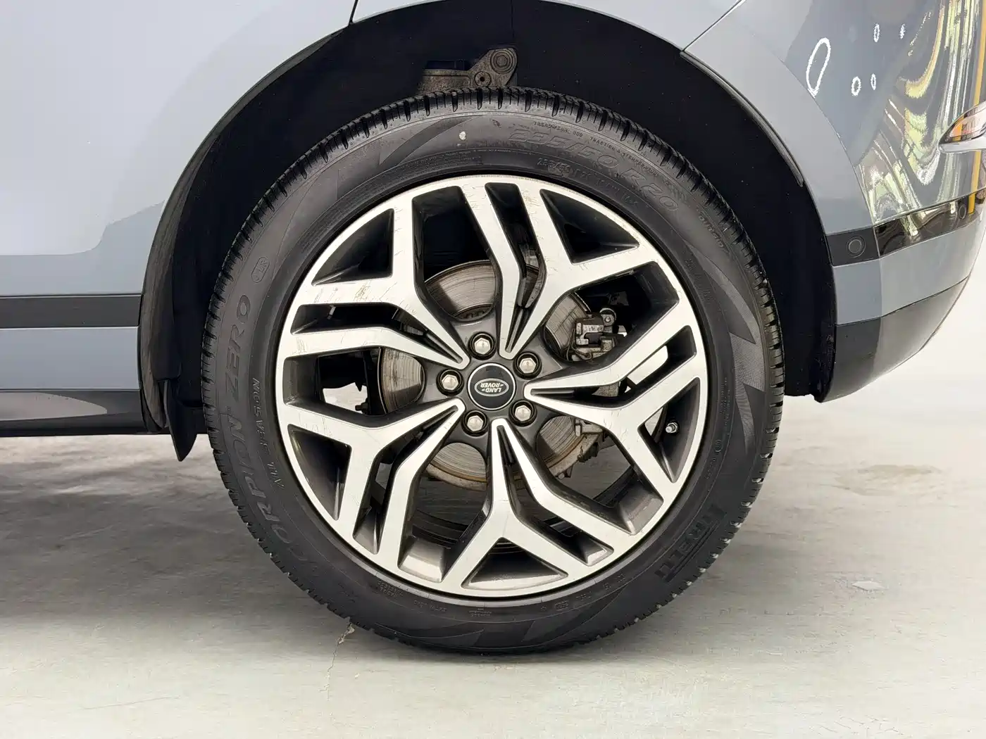 Land Rover Range Rover Evoque 2020 249PS R-DYNAMIC SE Sport Tech Edition фото 16