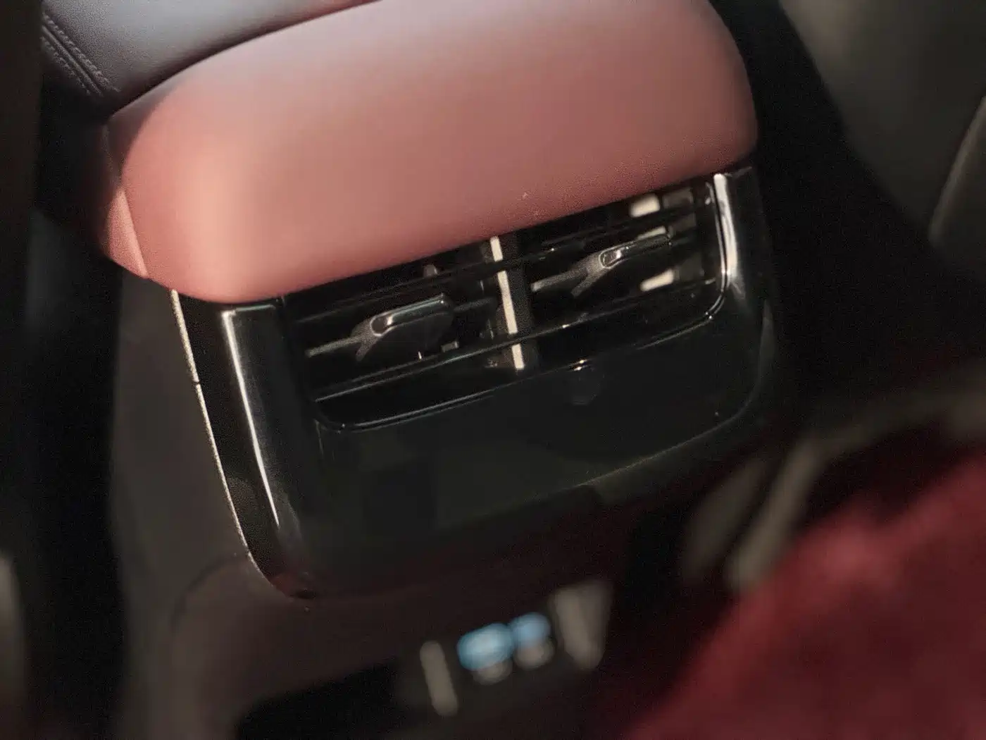 BYD Seal 2024 2024 Glory Edition DM-i 1.5L 121km Prestige