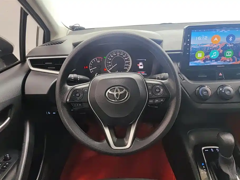 Toyota Corolla 2019 1.2T S-CVT GL Pioneer Edition фото 15
