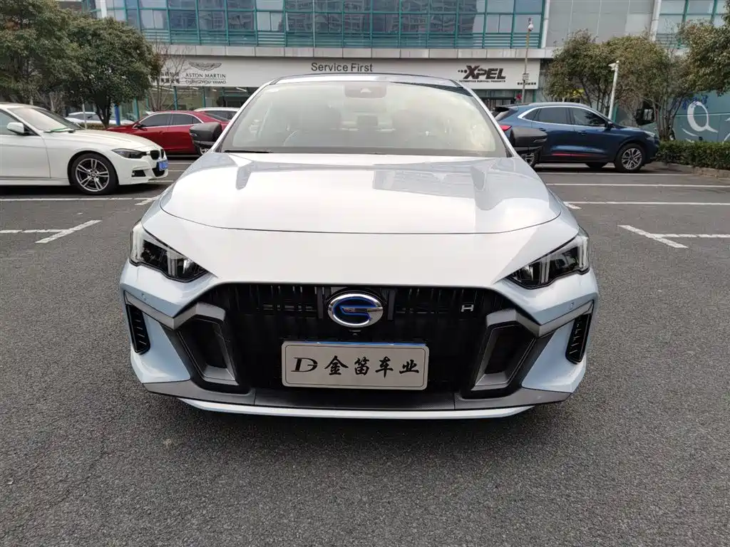 GAC Trumpchi Trumpchi Emkoo 2023 Shadow Leopard H Smart Hybrid фото 2